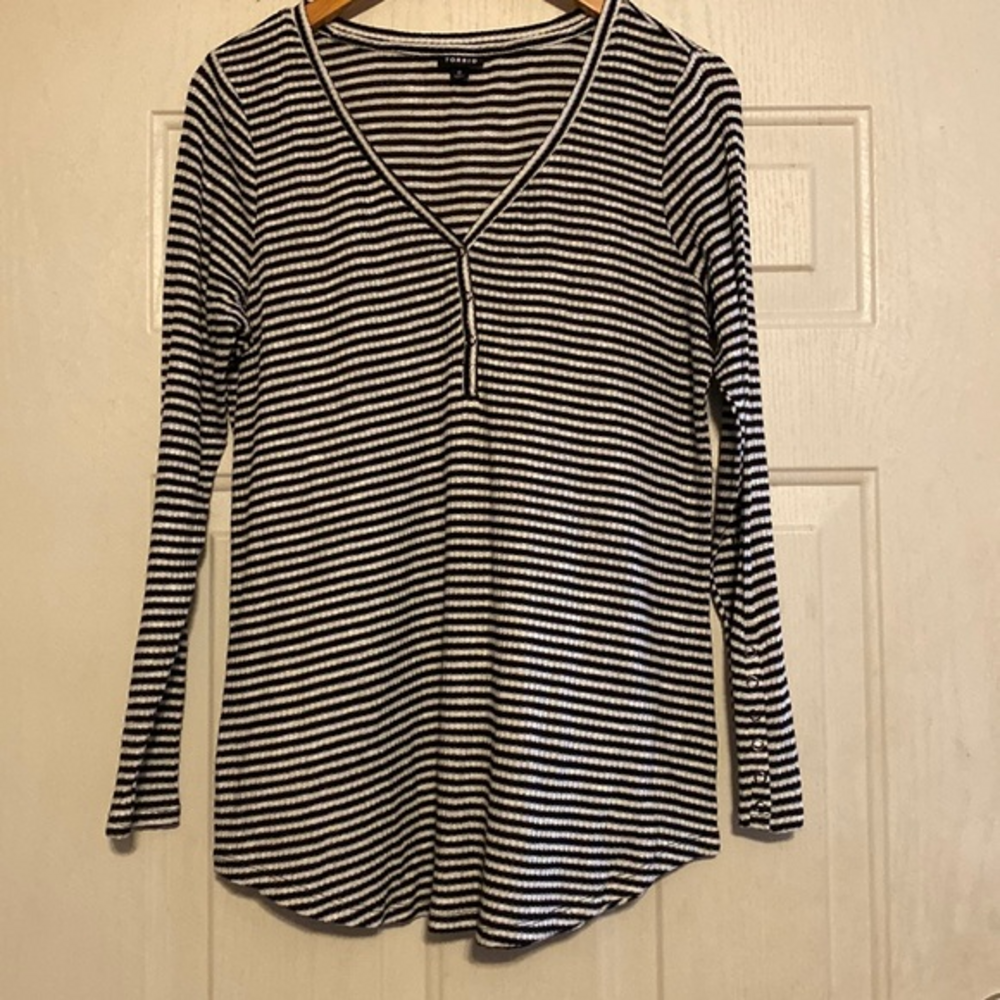 Torrid Long Sleeve Top